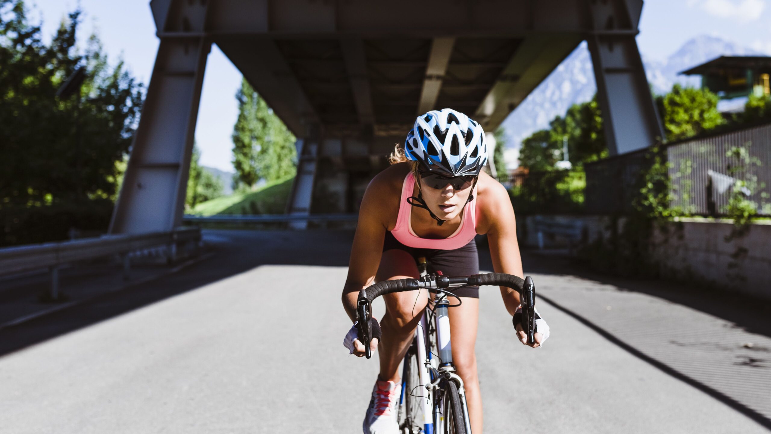 woman-cyclist-during-a-sprint-training-with-racing-royalty-free-image-1660338015